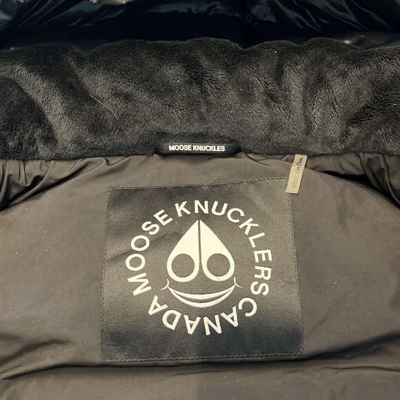 Moose Knuckles Parka Kids NWOT (m) unisex - Picture 4 of 10